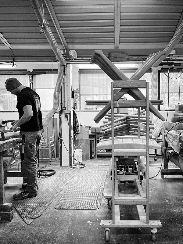 nystyleニイスタイル / PP85 CROSS LEGGED TABLE（PP85 クロスレッグド